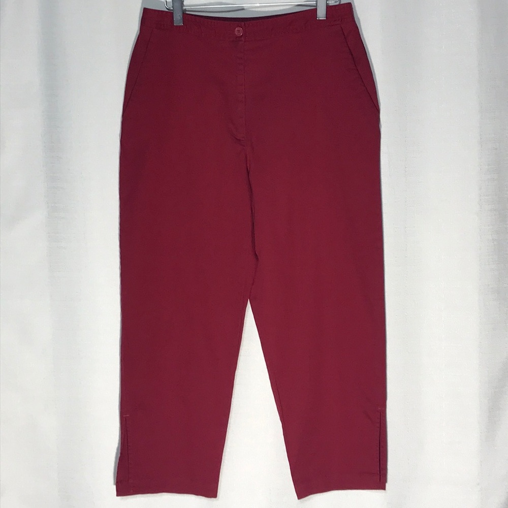 LIZ CLAIBORNE AXCESS Red Capri